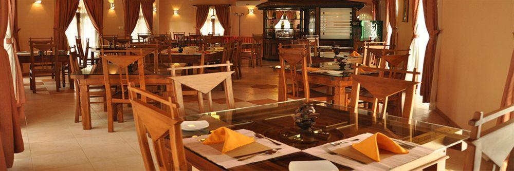 Hotel Bentota Village Екстериор снимка