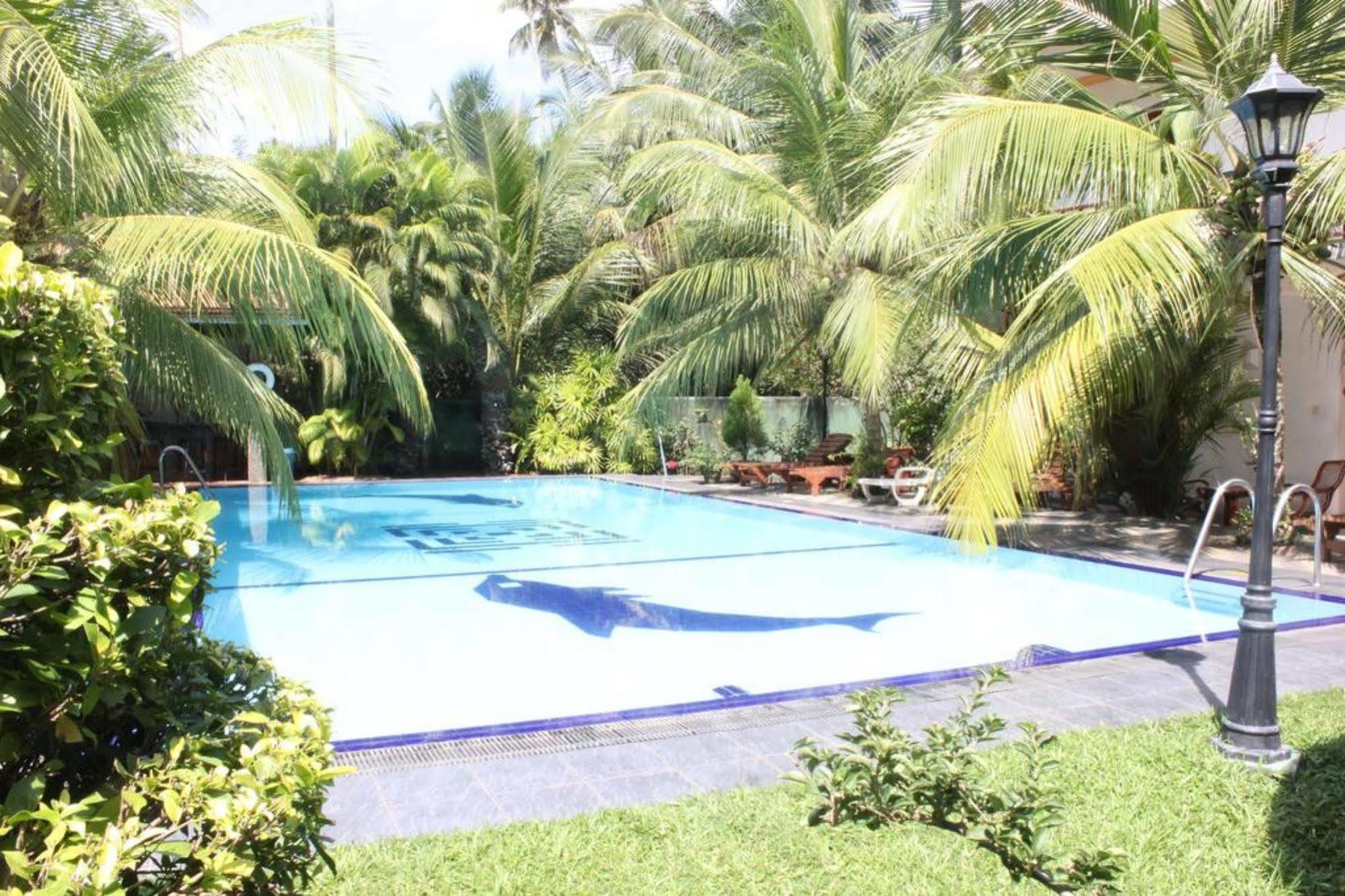 Hotel Bentota Village Екстериор снимка